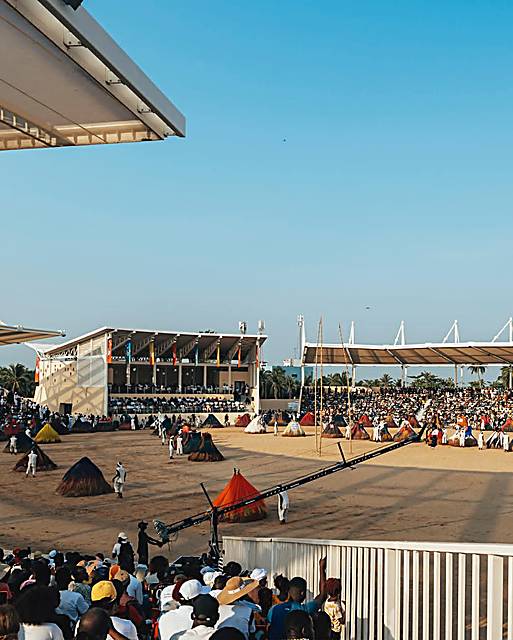 Vue d'ensemble de l'arène des Vodun Days, Ouidah